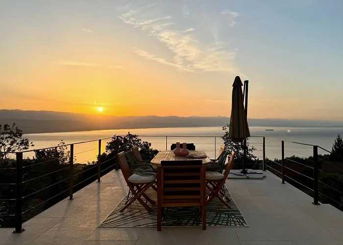 Βίλα Lula, Pool, Sauna, 6 Personen, 3 Baeder Dobreć