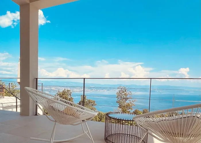 Lula, Pool, Sauna, 6 Personen, 3 Baeder Βίλα Dobreć