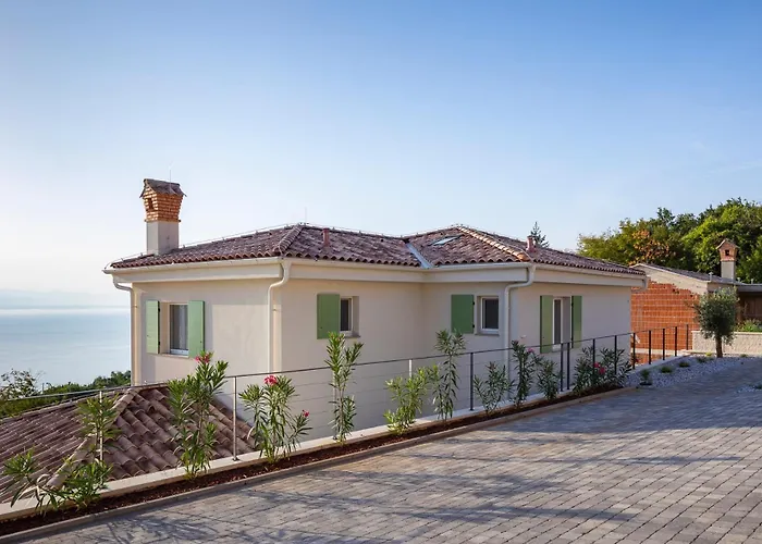 Βίλα Lula, Pool, Sauna, 6 Personen, 3 Baeder